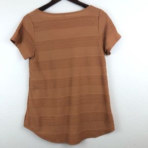 LuLaRoe Tops - LuLaRoe Textured Tee Classic T-Shirt LuLaRoe Tops - LuLaRoe Textured Tee Classic T-Shirt